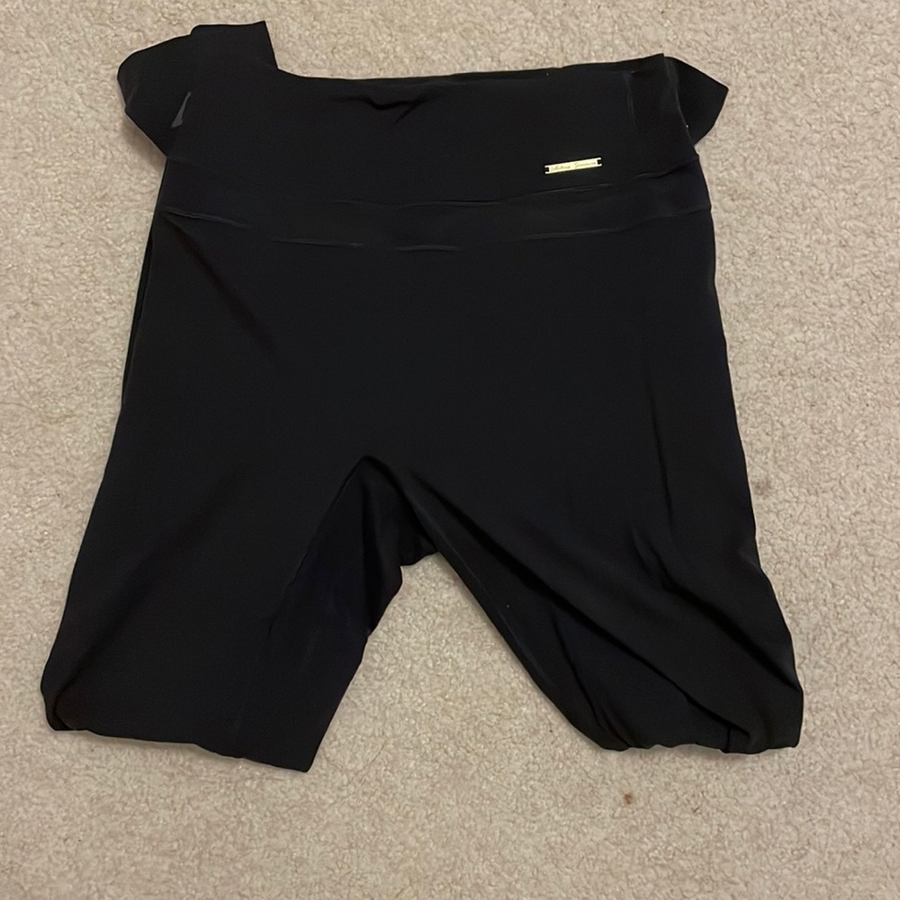 Whitney V3 - Black